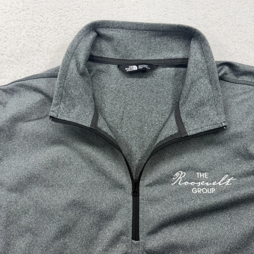 The North Face Mens Gray The Roosevelt Group 1/4 Zip Pullover Fleece XL‎
